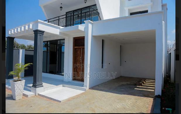 3bdrm Villa in Near Jumba Ruins, Mtwapa for sale
