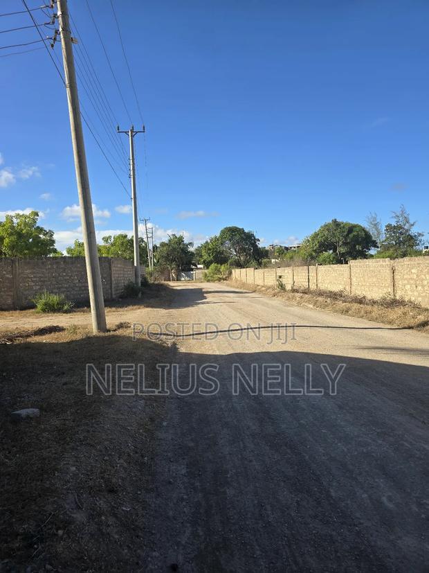 3/4 Acre Land for Sale Utange