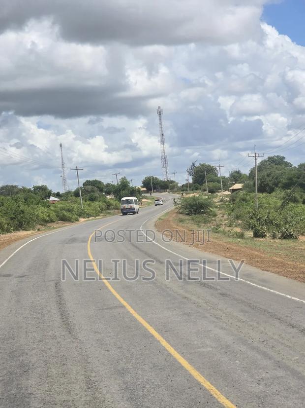 Commercial 1/4 Acre Chakama for Sale