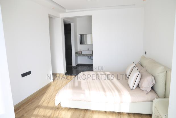 3bdrm Apartment in Urban Oasis, Valley Arcade for sale