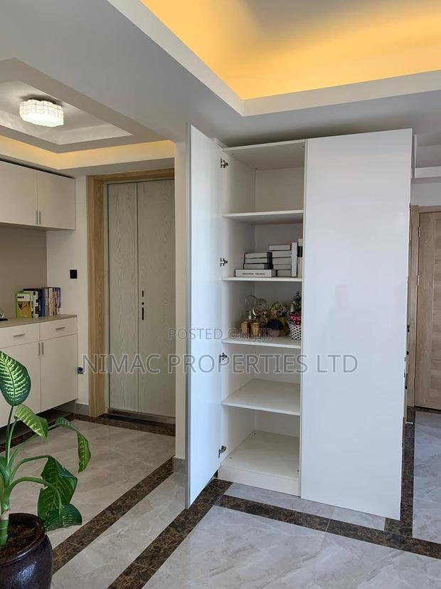 3bdrm Apartment in Urban Oasis, Valley Arcade for sale