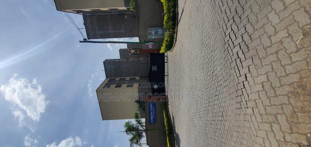 2bdrm Apartment in Camden Court, DayStar Area for sale