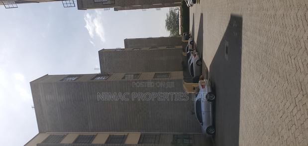 2bdrm Apartment in Camden Court, DayStar Area for sale
