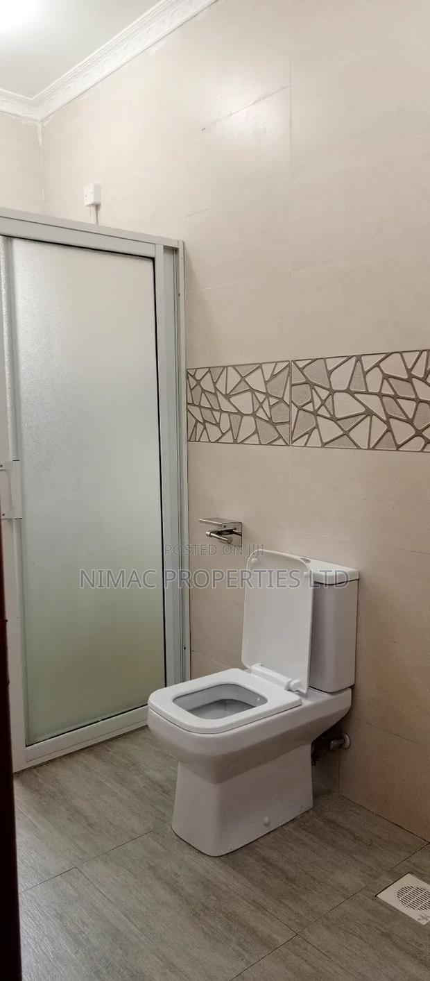 3bdrm Bungalow in K.U Boma Estate, Kenyatta Road / Theta for rent