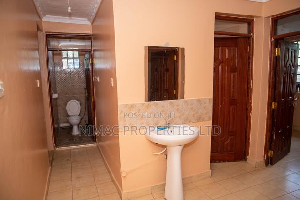 2bdrm Apartment in Canaan Street, Happy Valley Estate for rent