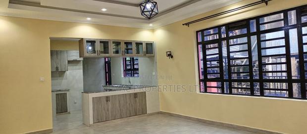 3bdrm Bungalow in K.U Boma Estate, Kenyatta Road / Theta for rent