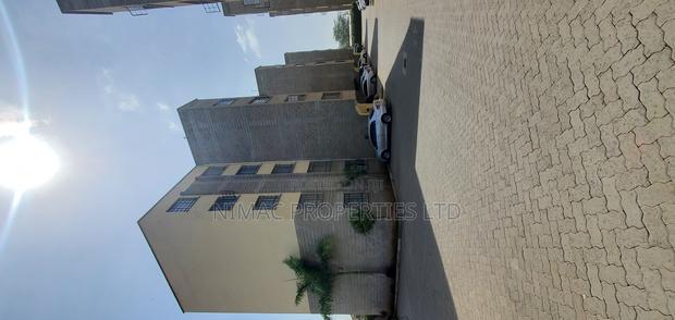 2bdrm Apartment in Camden Court, DayStar Area for sale