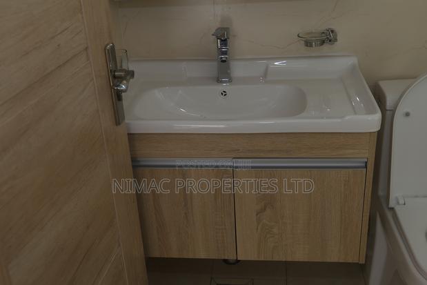 3bdrm Apartment in Urban Oasis, Valley Arcade for sale