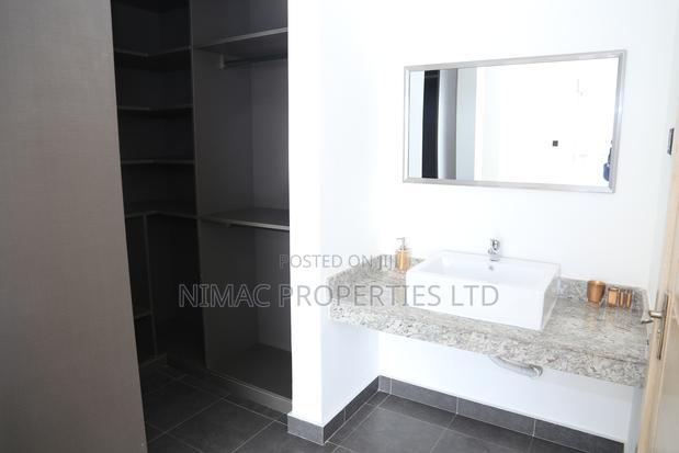 3bdrm Apartment in Urban Oasis, Valley Arcade for sale