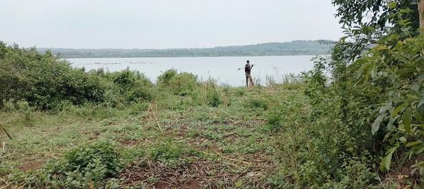 Nyamonye Ugambe Beach Front