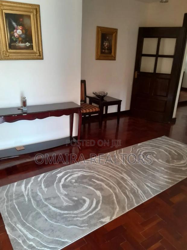 5bdrm House in Naka for rent