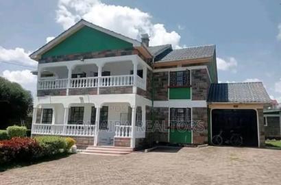 5bdrm Mansion in Naka Estate, Nakuru for sale