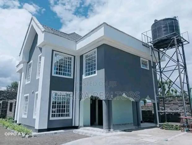 5bdrm Mansion in Nakuru Pipeline for sale