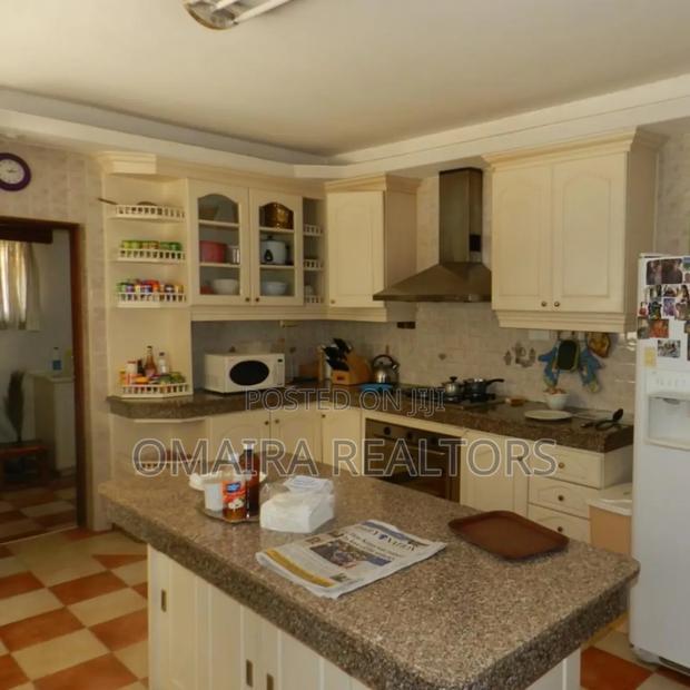 5bdrm Mansion in Runda for sale
