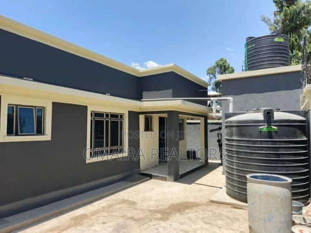 3bdrm House in Naka for sale