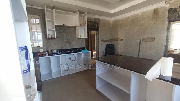 6bdrm Villa in Kiambu Githiga for sale