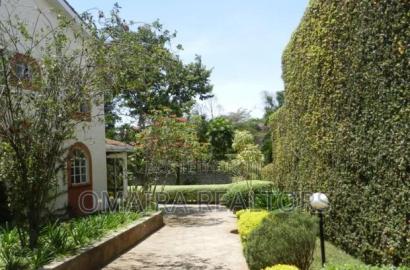 5bdrm Mansion in Runda for sale