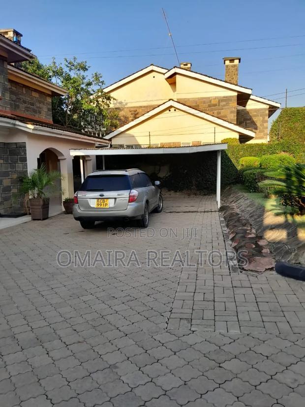 5bdrm House in Naka for rent