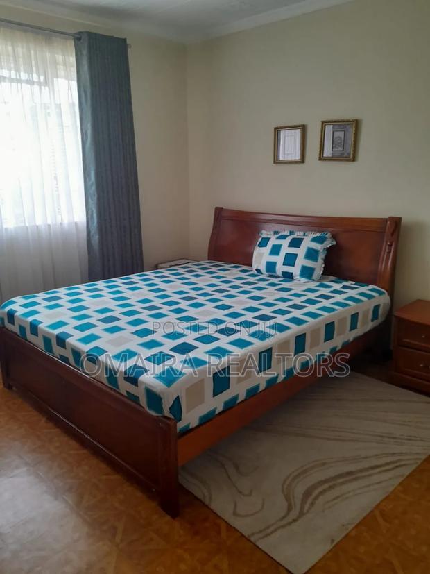 5bdrm House in Naka for rent