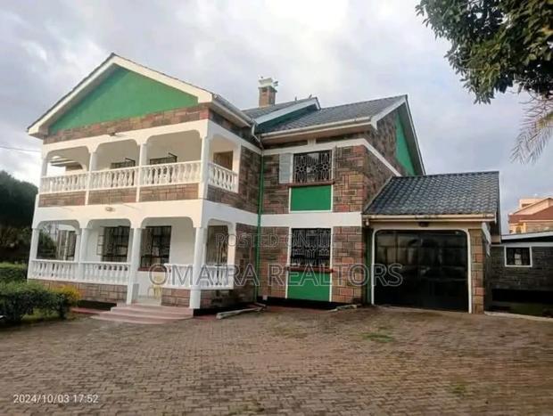 5bdrm Mansion in Naka Estate, Nakuru for sale