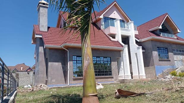 6bdrm Villa in Kiambu Githiga for sale