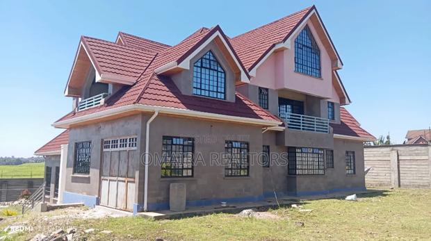 6bdrm Villa in Kiambu Githiga for sale