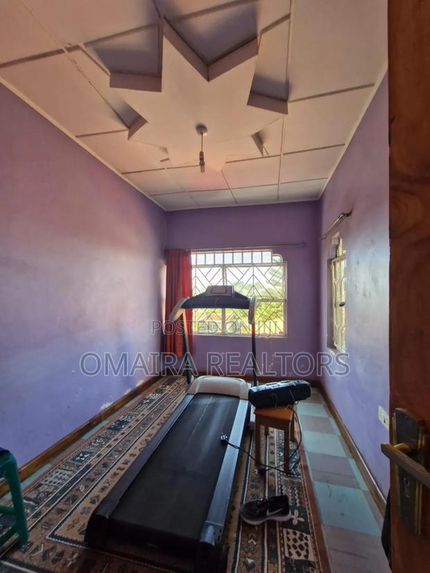 5bdrm Mansion in Kiamunyi for sale