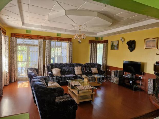 5bdrm Mansion in Kiamunyi for sale