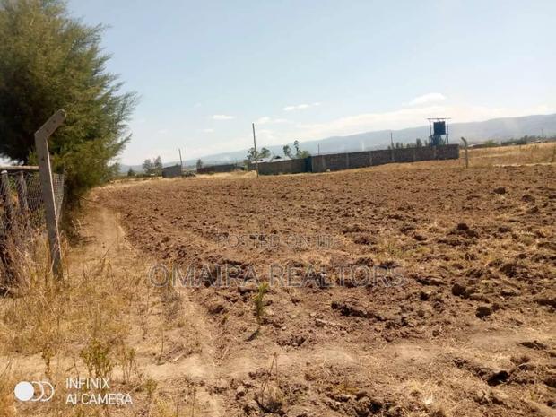 Quick Sale Plot in Mwariki C, Nakuru Going for 400,000