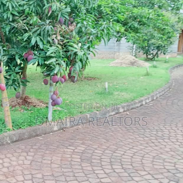 4bdrm Mansion in Runda for sale