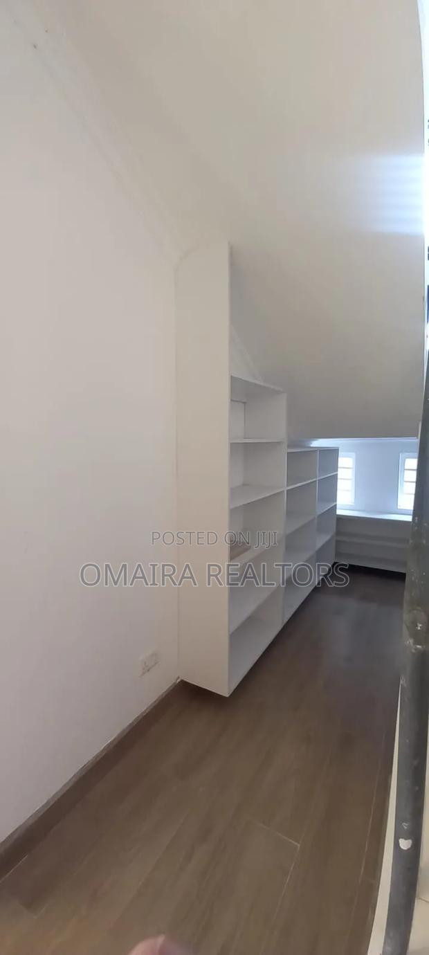 4bdrm Duplex in Apple Ridge Homes, Matasia for sale
