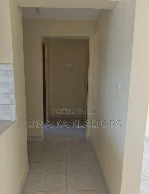 2bdrm Apartment in White House Estate, Nakuru Town East for rent