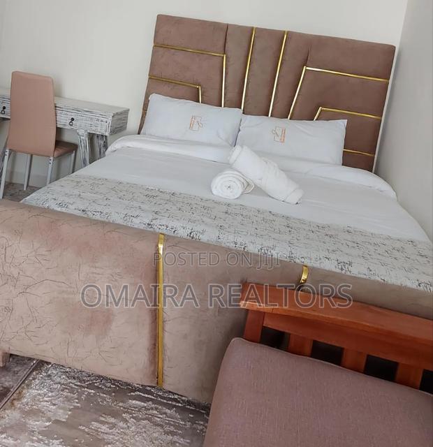 Furnished 1bdrm Apartment in Naka for rent