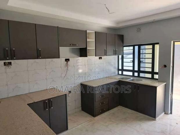 3bdrm House in Naka for sale