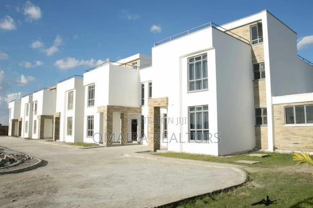 4bdrm Mansion in Mombasa Road for sale