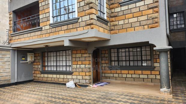 5bdrm Townhouse/Terrace in Royal Park-Langata for sale