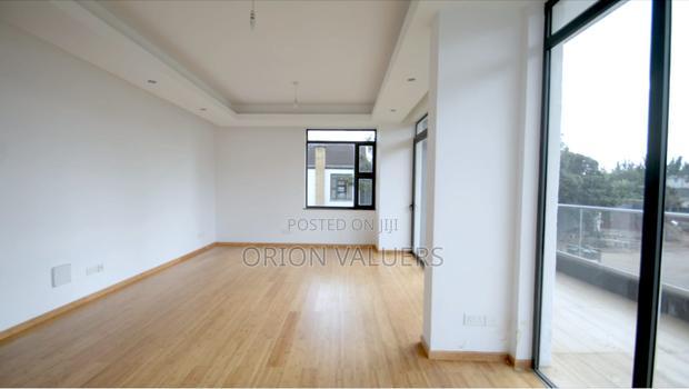 4bdrm House in Ridgeways for sale