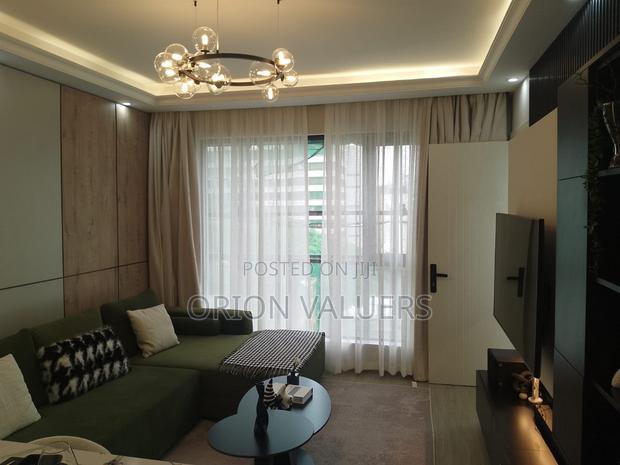 1bdrm Apartment in Emerald Springs, Lakeview Estate for sale