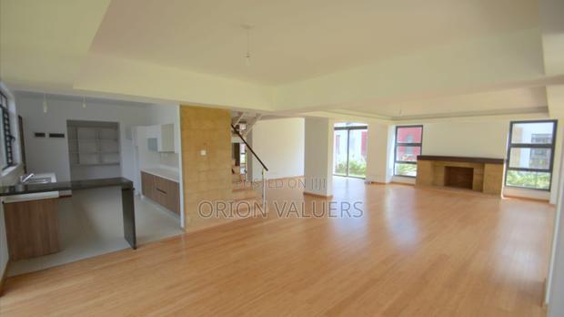 4bdrm House in Ridgeways for sale