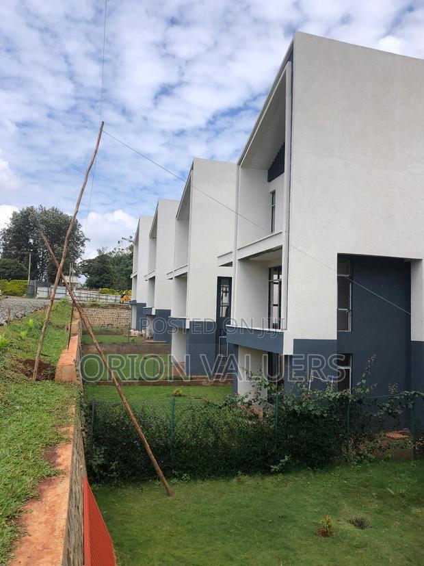 4bdrm Maisonette in Green View Villas, Ridgeways for sale