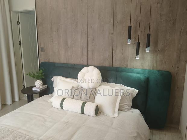2bdrm Apartment in Emerald Springs, Lakeview Estate for sale