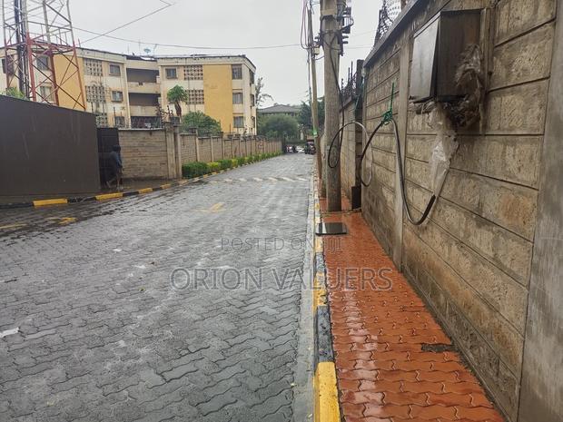2bdrm Apartment in Madaraka for sale