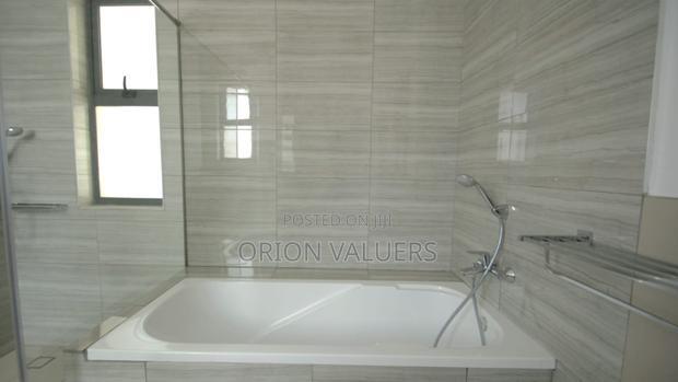 4bdrm House in Ridgeways for sale