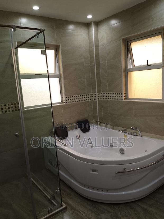 5bdrm House in Lavington, Maziwa for sale