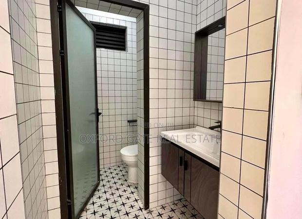 4bdrm Apartment in Githunguri Road , for sale
