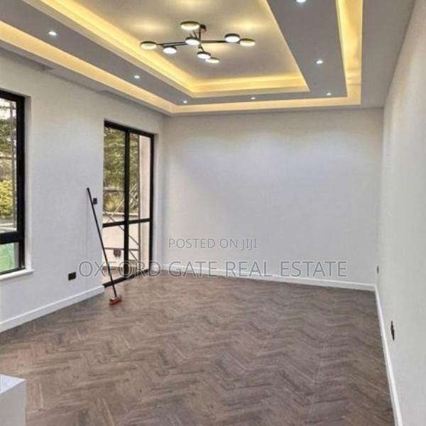 5bdrm Villa in Lavington, Muthangari for sale