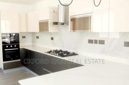 5bdrm Townhouse/Terrace in Lavington, Muthangari for sale