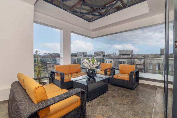 4bdrm Villa in Membly, Membley Estate for sale