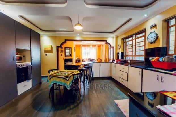 4bdrm Maisonette in Ngoingwa Estate for Sale