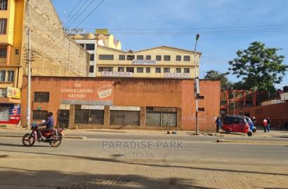 Commercial Builiding for Sale Inthika Town